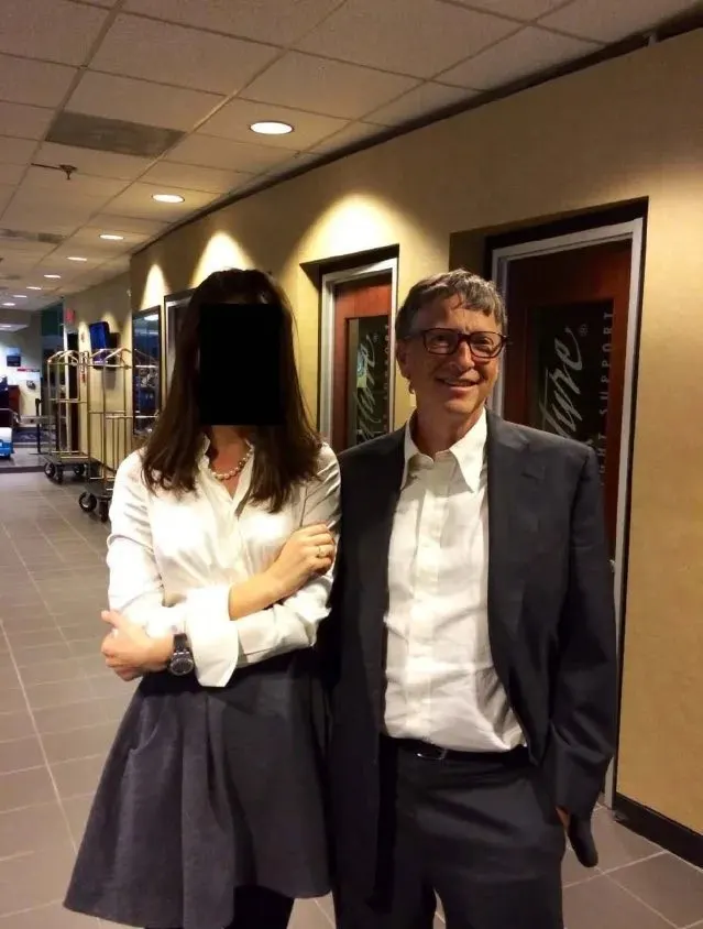 Bill Gates With A Woman In A Hallway meme template
